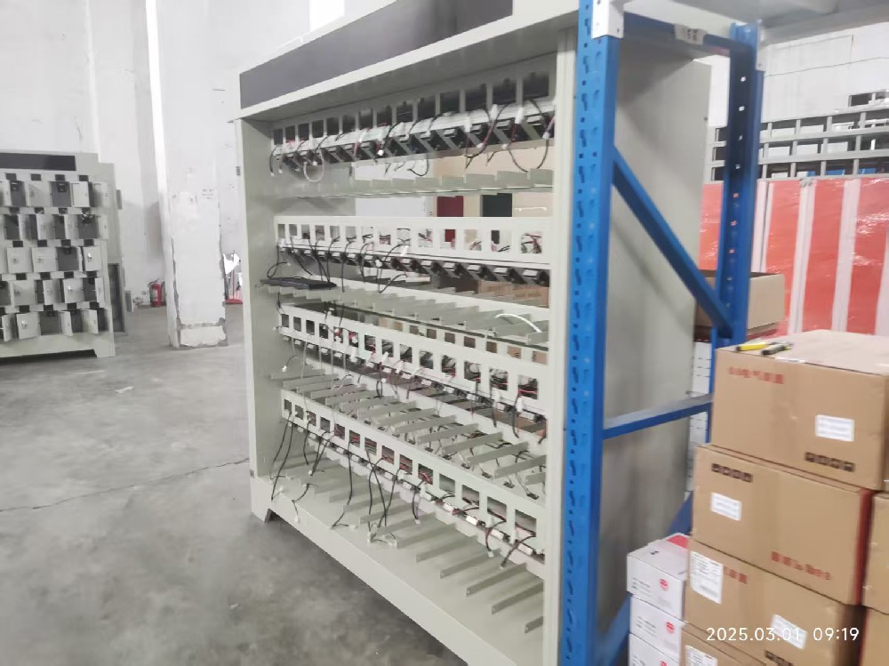 太原礦燈充電柜廠家