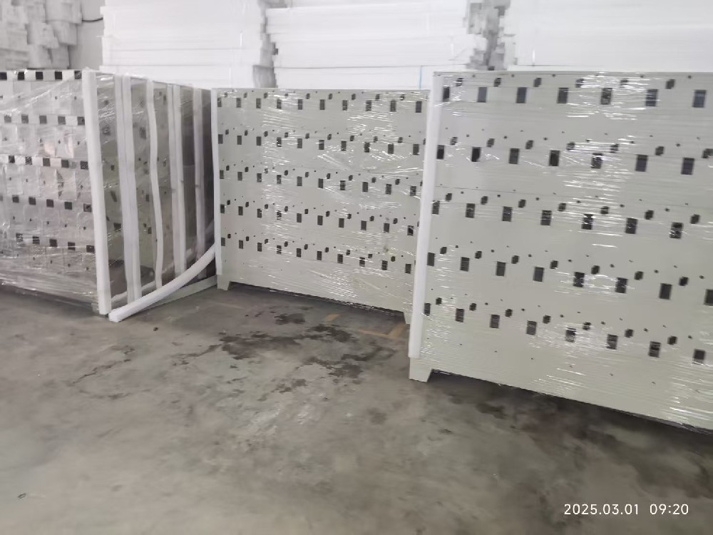 設計100個充電位的礦燈充電柜時需要考慮什么