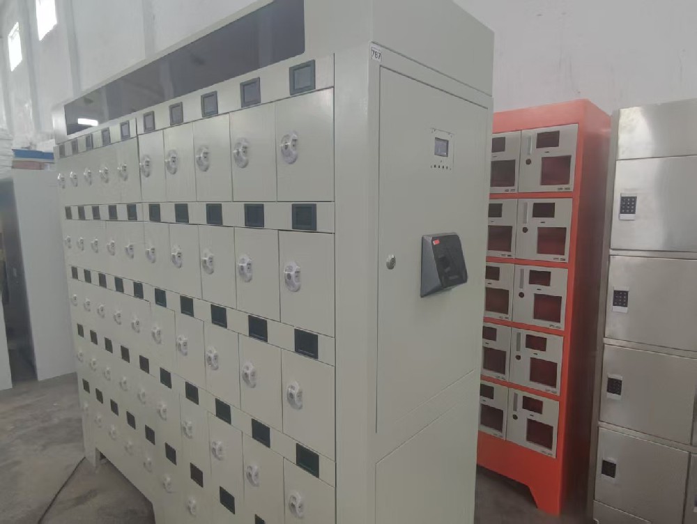 礦用智能充電柜使用管理規(guī)定4號(hào)令