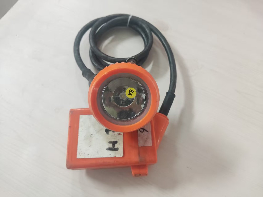 煙臺煤礦充電柜工廠_礦用智能柜供應(yīng)商